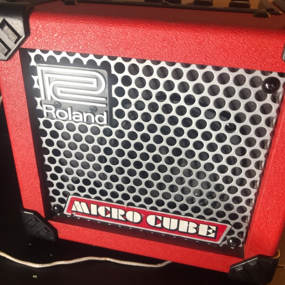 Roland MicroCube 2 - Picture 4 of 7